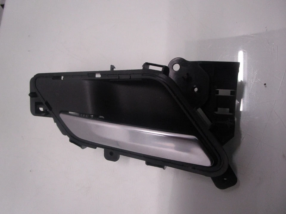 16-19 JAGUAR XF MANIJA PUERTA INTERIOR LADO CONDUCTOR TRASERO IZQUIERDO OEM Foto 2 de 4