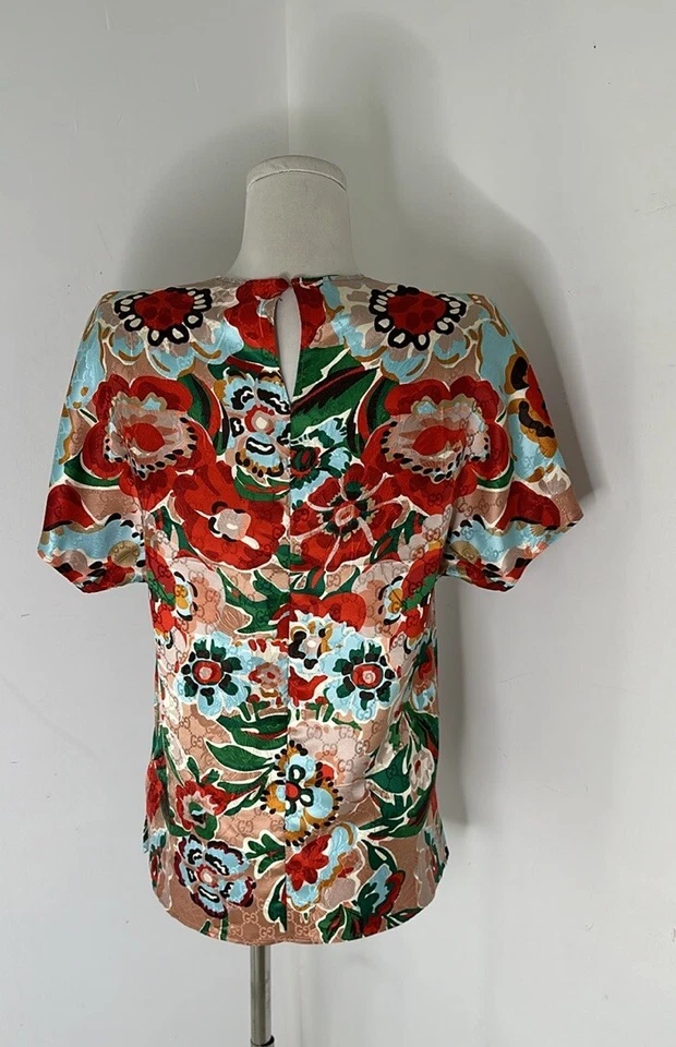 古驰 x Nojum 真丝花卉浮雕衬衫 Euro 36 — 第 2/4 张图片