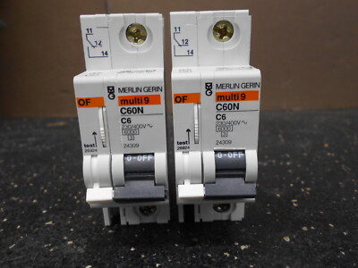 LOT OF 2 MERLIN GERIN 24309 MULTI 9 C60N WITH AUXILIARY SWITCH 26924 230/400V