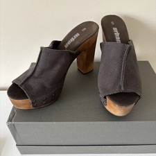 Charcoal Canvas And Wooden Platform Peeptoe Mules With Studs. Size 5