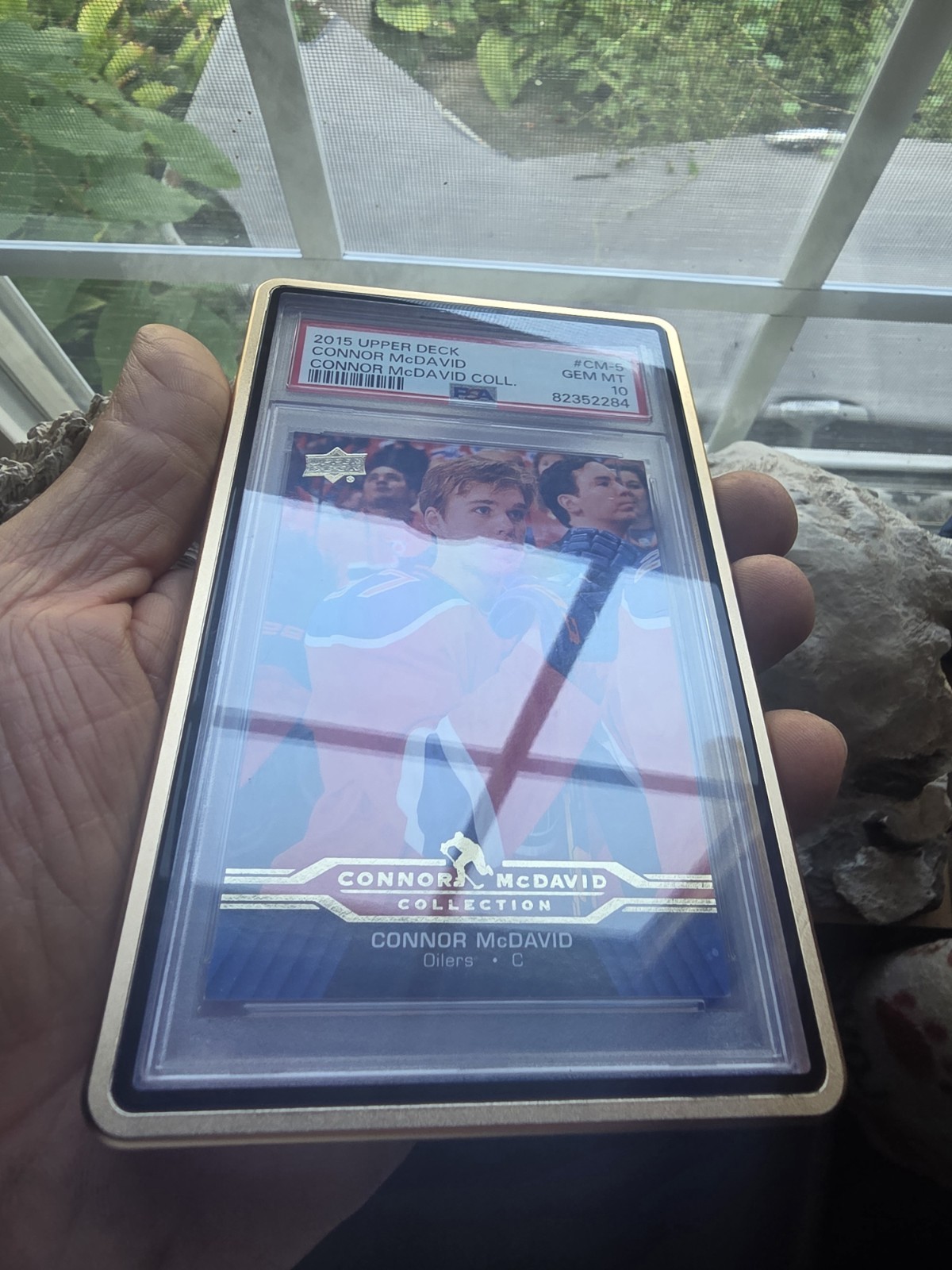 Upper Deck 2015-16 Connor McDavid Collection CM-5 Connor McDavid RC PSA 10 view 4