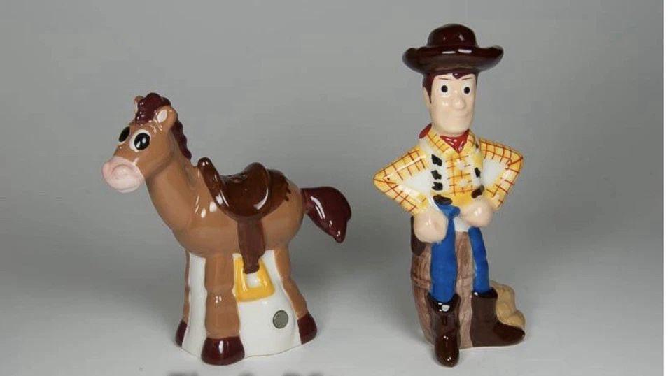 RARO Coctelera magnética de sal y pimienta Disney Westland Toy Story Woody And Bullseye Foto 3 de 4