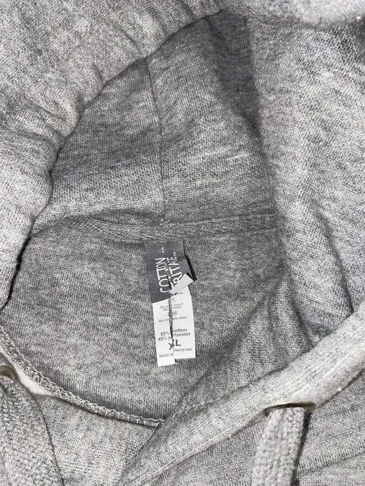 Sudadera con Capucha UFC "Tan Real As It Gets" Gris Para Hombre Talla XL Foto 3 de 4