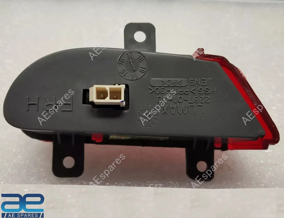 Front Door Ajar Puddle Light RH For Mahindra XUV 500 2011-2022 1701DAA00311N view 2