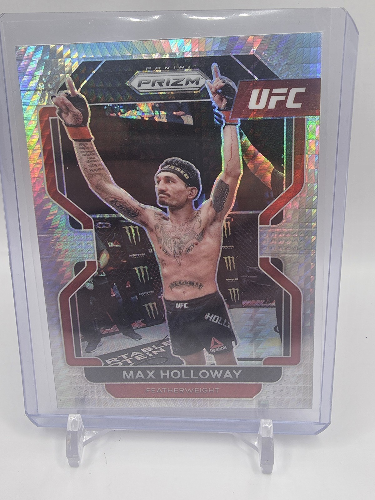 2022 Panini Prizm UFC - Max Holloway #188 Hyper Prizm