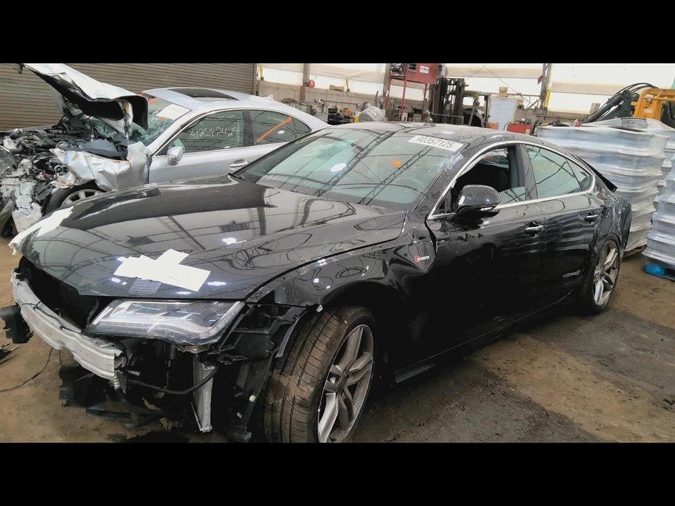 Driver Front Spindle/Knuckle Cobapress Manufacturer Fits 12-18 AUDI A6 6853043 - Изображение 2 из 4