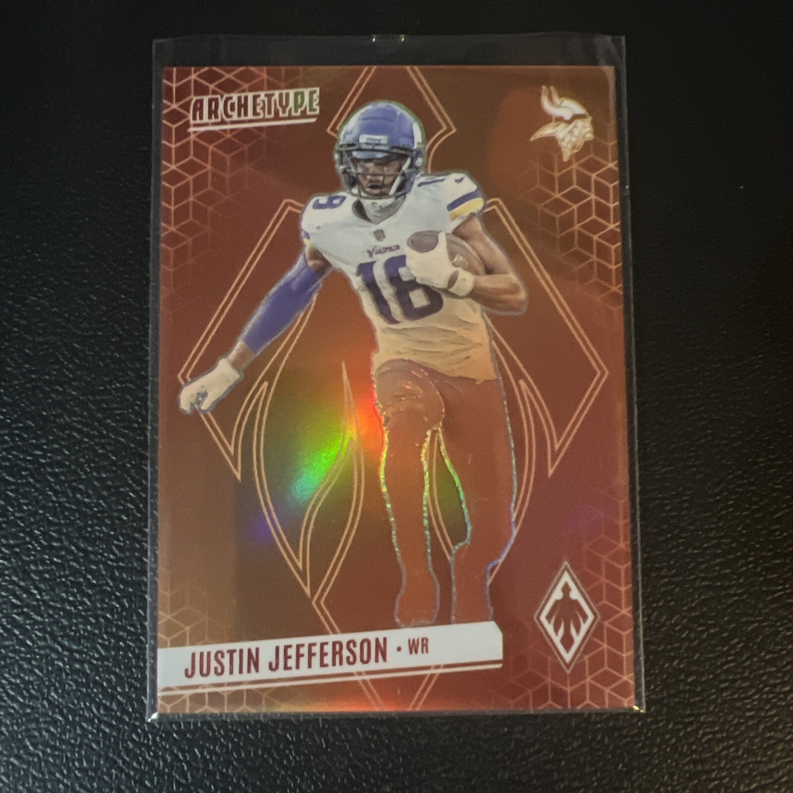 2023 Panini Phoenix Justin Jefferson Archetype CASE HIT SSP Arch-17 Vikings