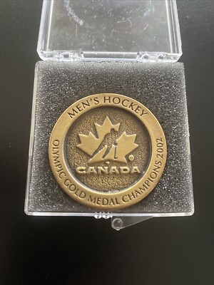 2002 Canada Hockey Olympic Gold Medal Medallion #/25,000 | eBay