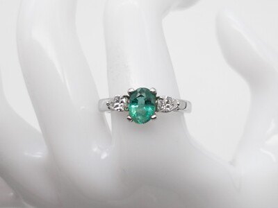 Designer $6000 Stone AAA+++ Natural Emerald Platinum