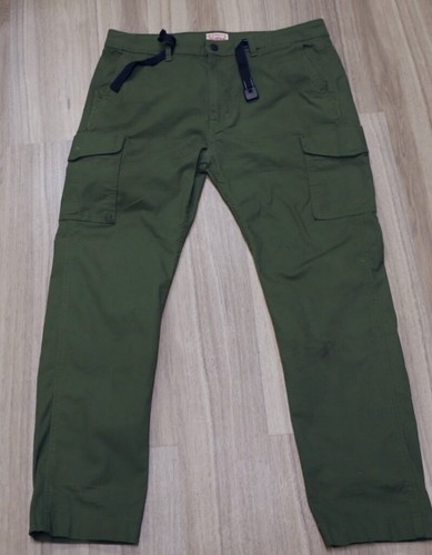 Levi Strauss Levi's Cargo Pants Size 