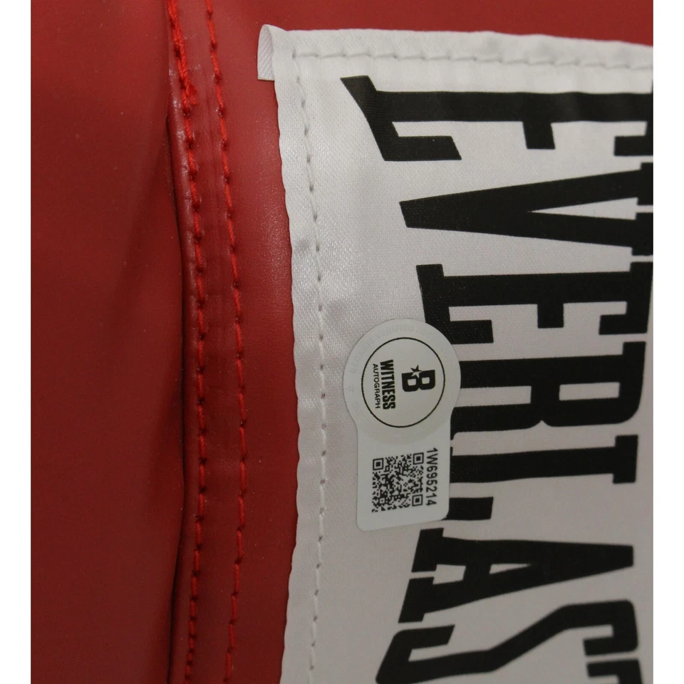 Roberto Duran Autographed/Signed Red Left Boxing Glove Beckett 44774 - Image 3 of 4