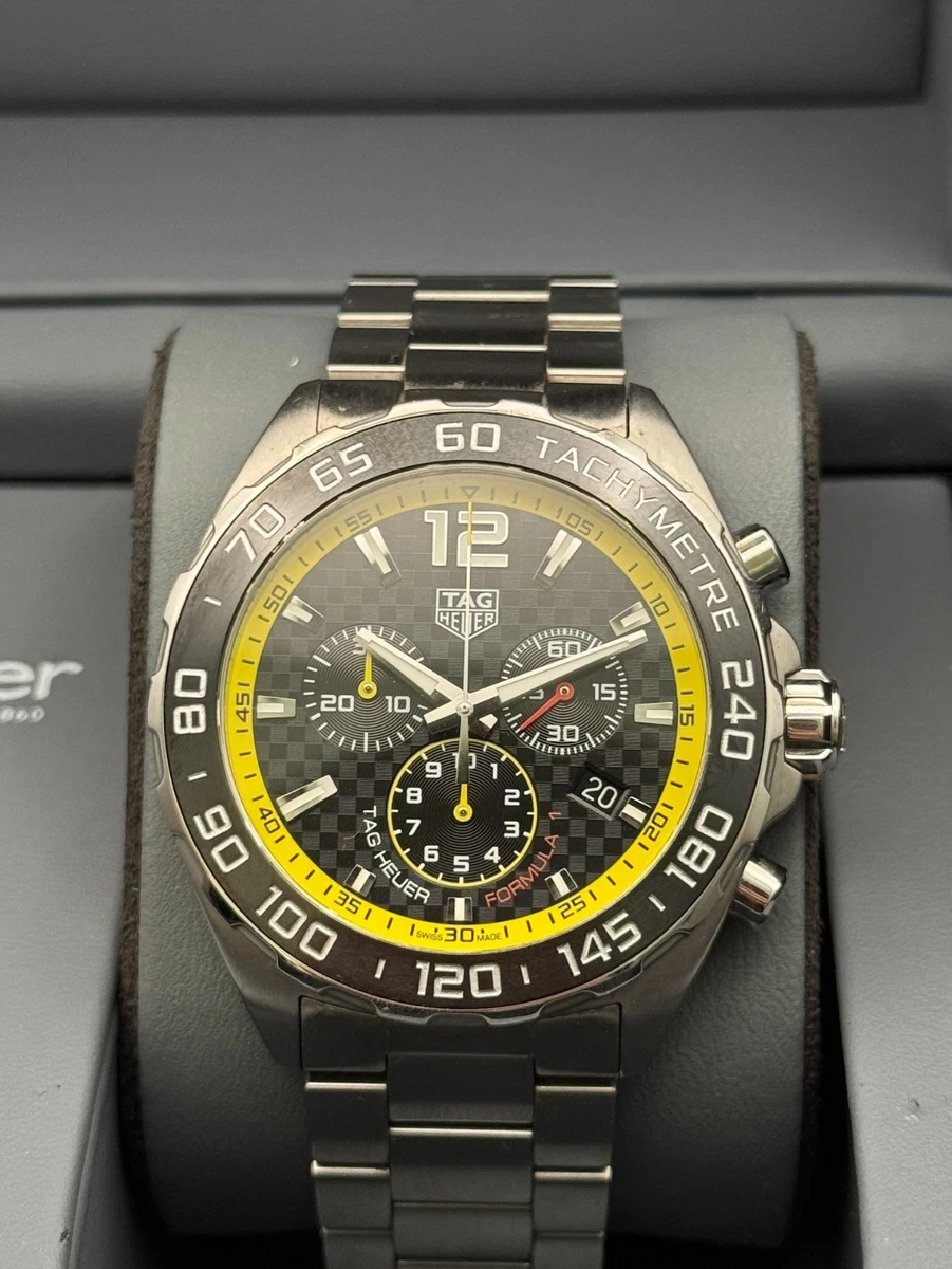 TAG Heuer Formula 1 Men 200 m (20 ATM) Water Resistance