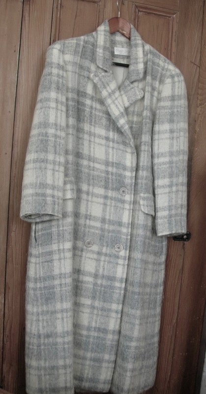 Full length wool/mohair women's coat size 14, previously owned,
