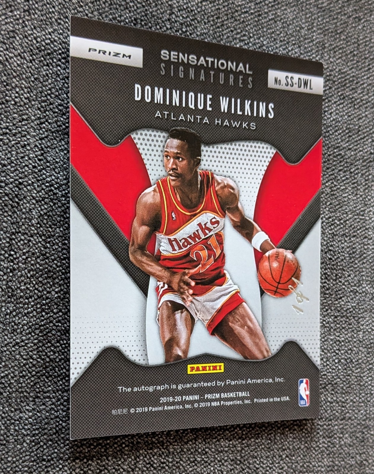 2019 Panini Prizm Dominique Wilkins Black Shimmer Auto 1/1 view 5