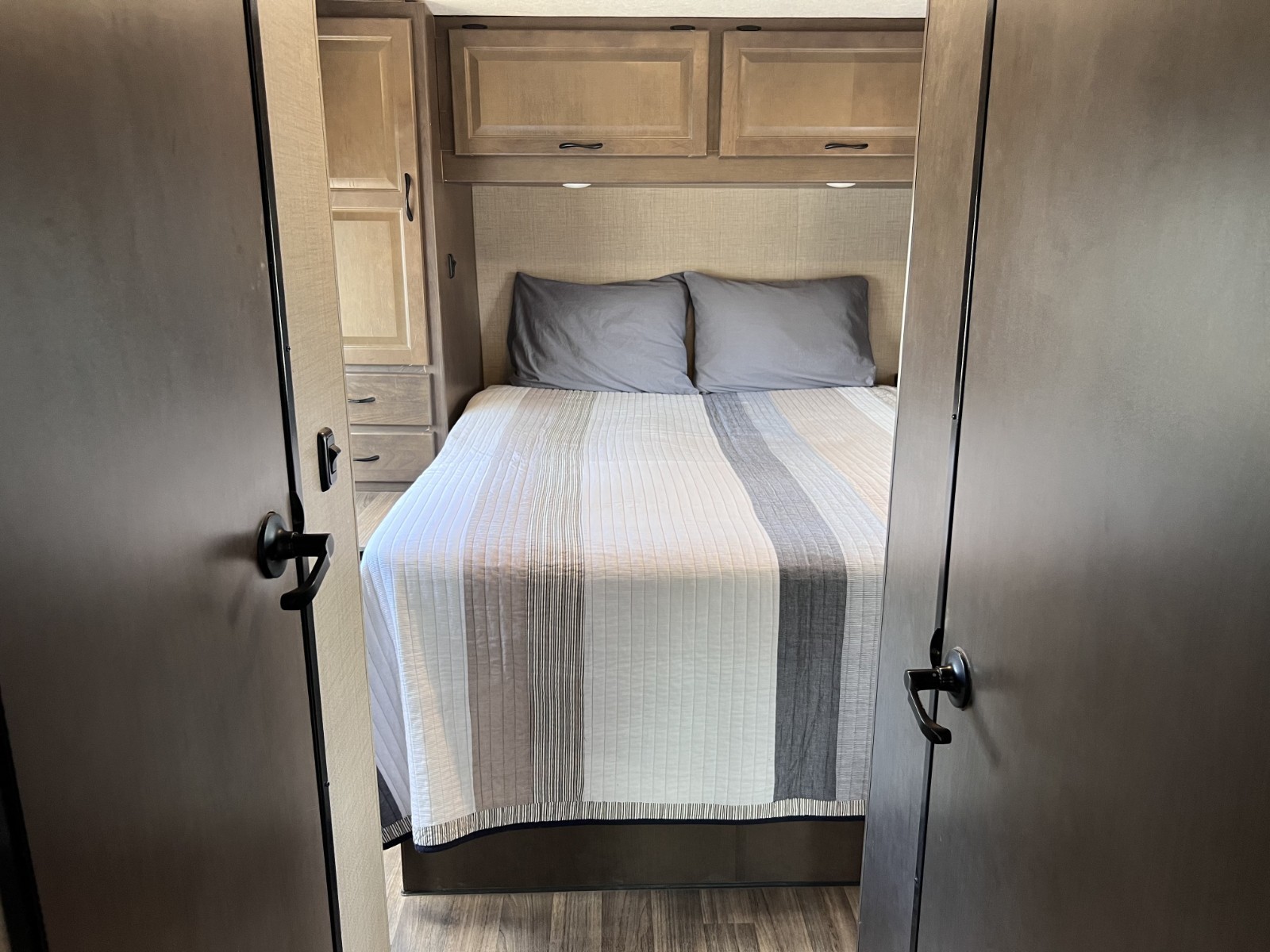 2019 Thor 28A Motor Coach (class C)