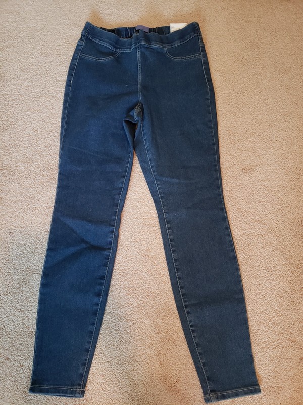 LAURA SCOTT Blue Denim Pull on Jeggins Size M.NWT