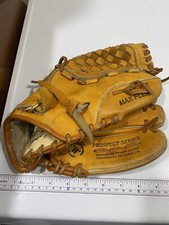 Mizuno MPR 1102 Glove Prospect Series Right Throw