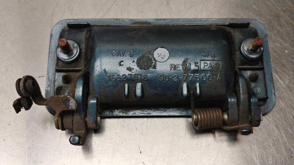 Chevrolet Impala Caprice 1991-1996 OEM pasajero derecho manija de puerta delantera Foto 2 de 3