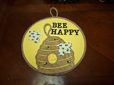 BEE HAPPY, BEE SIGN YELLOW AND BLACK