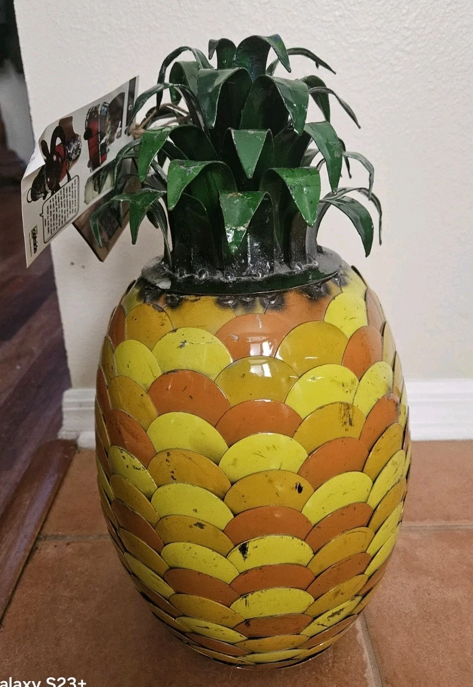 RARE THINK OUTSIDE PINEAPPLE HAND WELDED METAL ART WINE COOLER BEVERAGE HOLDER