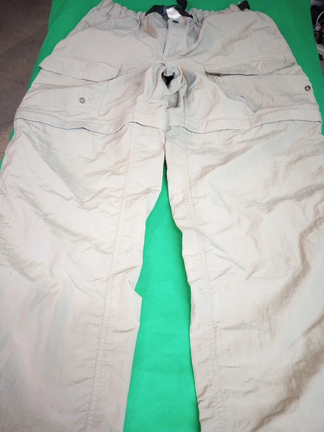 REI Convertible Pants Mens Large Hiking Beige Cargo Outdoor
Opens in a new window or tab