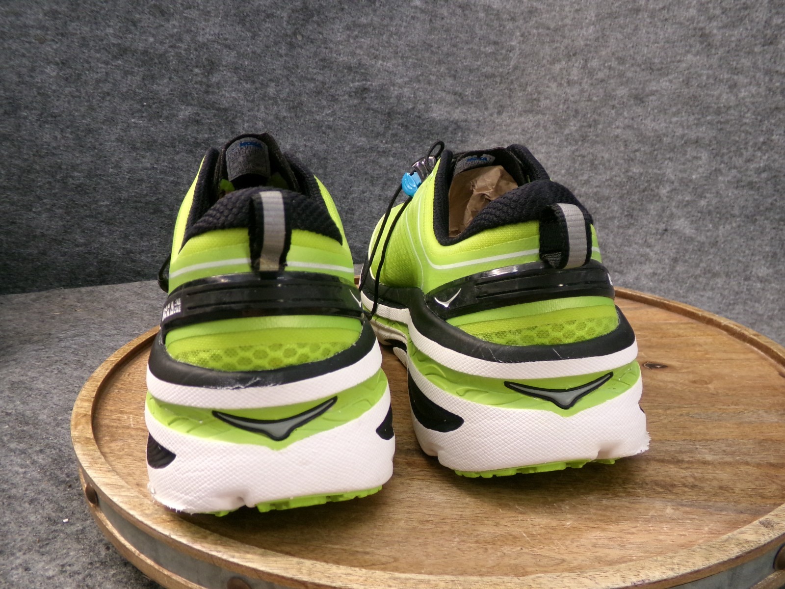 Hoka One One Bondi 3 Men's Size 11.5 US Neon Green Black Running Shoes Sneakers thumbnail 5