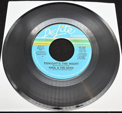 Kool & The Gang TOO HOT / TONIGHT'S THE NIGHT 1979 DE-LITE DE-802 VG++ CLEANED