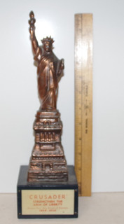1949 1950 BOY SCOUTS OF AMERICA REGION TWO CRUSADER STATUE OF LIBERTY AWARD