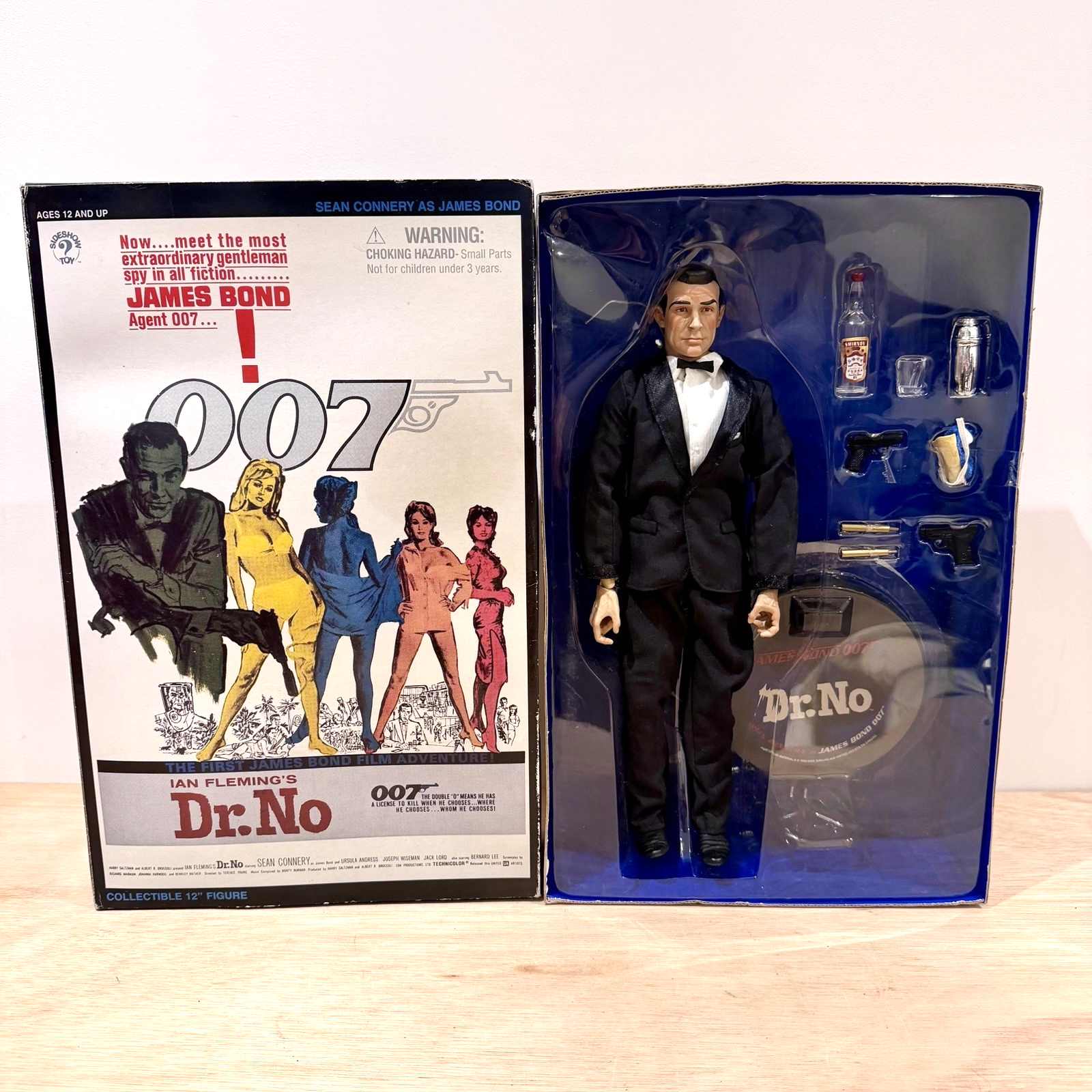 Sideshow James Bond 007 12"" Action Figure Dr No Figure ~ Sean Connery ~ Boxed