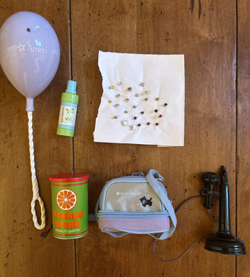 American Girl Doll Accessory Lot Orange Drink Telephone Lunchbox Balloon Earring