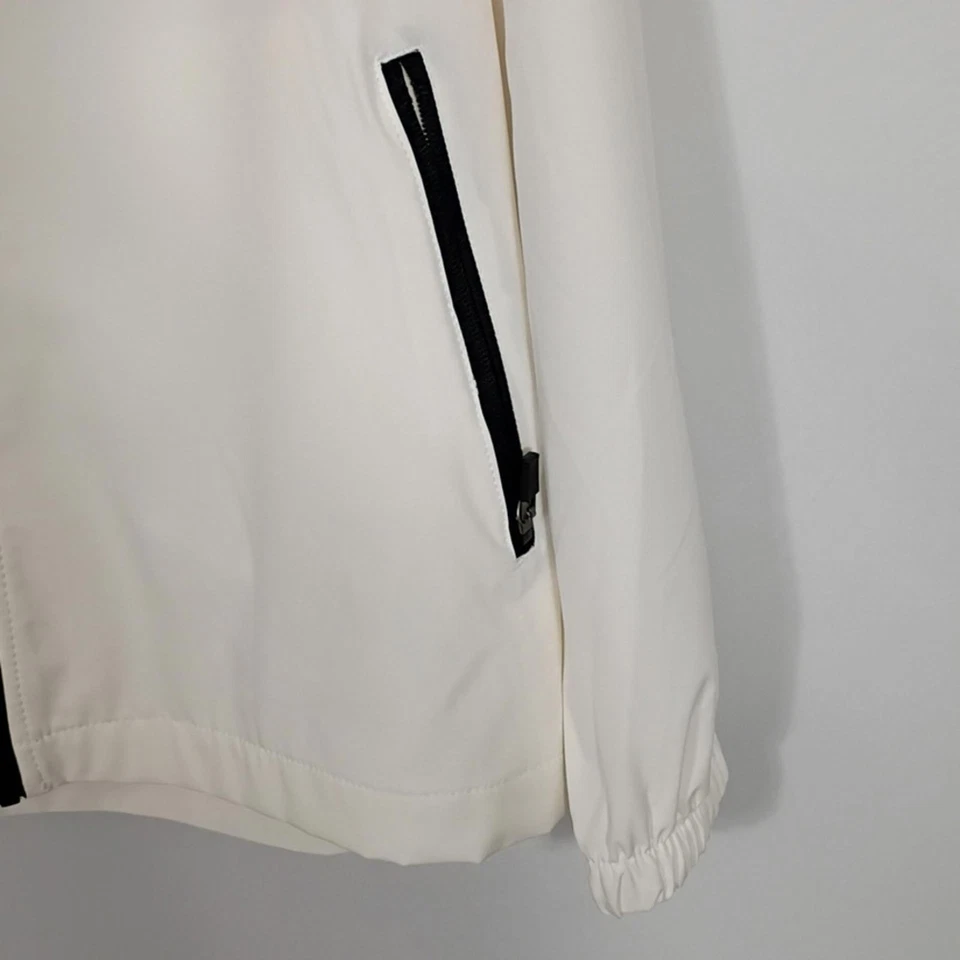 NWT Spyder White Stretch Woven Jacket with Black Zipper Mens Size Medium - Image 2 of 4