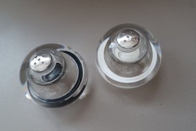 Salz und Pfefferstreuer Set aus Glas Dekorativ Elegant wie NEU