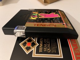 KLAX NINTENDO NES Tested WORKING Original Box Video Game  Case