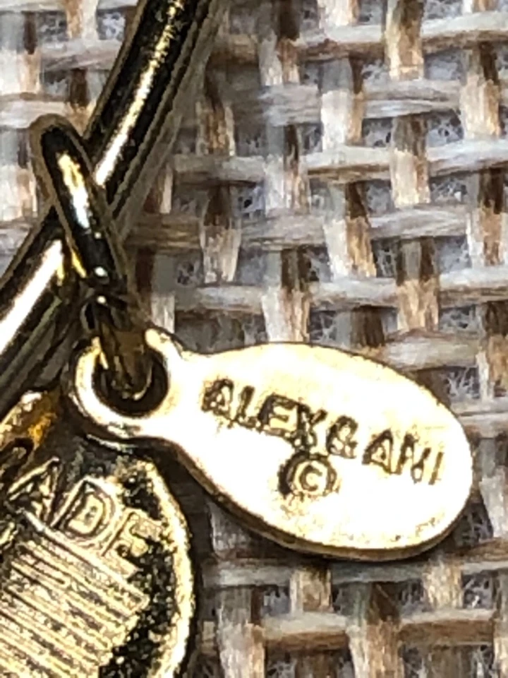 Brazalete expandible dorado piedra natal de julio Alex And Ani  Foto 4 de 4