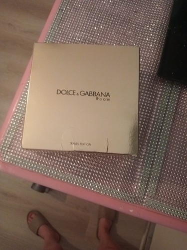 Dolce And Gabbana The One Travel Edition - Picture 6 of 8