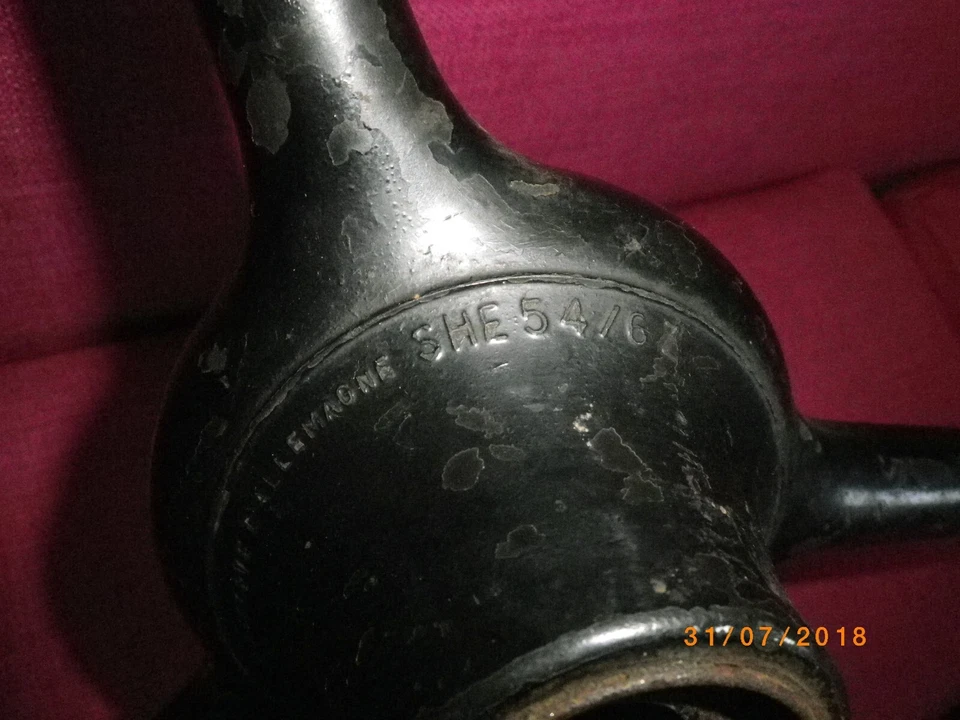 Bosch SHE 54/6 Lenkrad, 3 spoke steering wheel, 3 Speicher Bakelit, schwarz - Bild 4 von 4