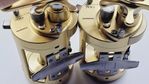 2 carretes Shimano Calcutta 700 oro CT700 hechos en Japón Levelwind 1 caja - Imagen 13 de 16