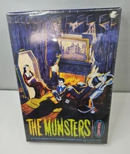 Polar Lights Playing Mantis 1997 The Munsters All Plastic Assembly Kit #5013 NEW