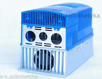 LENZE: SMVECTOR ESV552NO4TXB 5,5kW 7,5Ps 0-500Hz