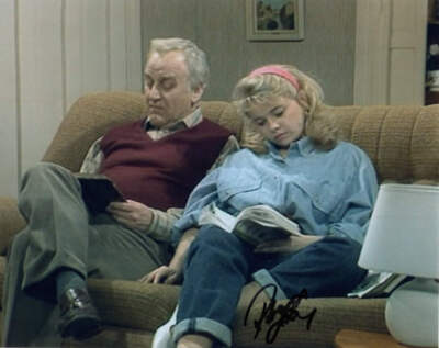 REBECCA LACEY - Julie Willows in Home To Roost - handsigniertes 10 x 8 Foto