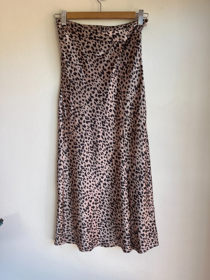 Alice In The Eve Animal Print Satin Skirt XS Womens Slip Bias Cut