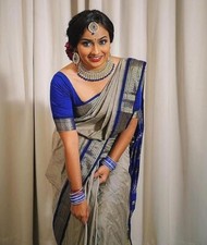 Wedding-Party Ethnic Wear Kanjivaram Soft Silk Jacquard woven Stylish Zari Saree