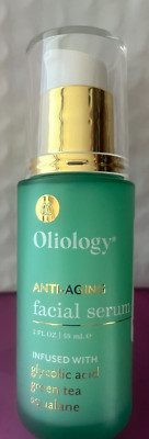 OLIOLOGY ANTI-AGING FACIAL SERUM INFUSED WITH GLYCOLIC ACID GREEN TEA SQUALANE