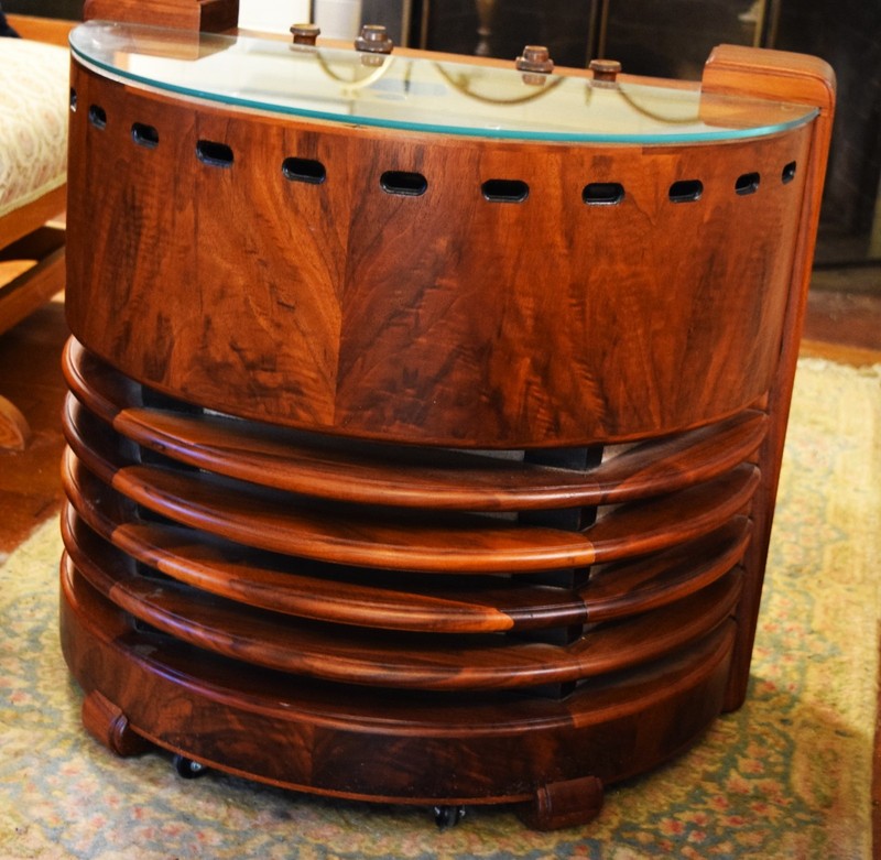 GORGEOUS - 1937 STROMBERG-CARLSON-ART DECO-CHAIRSIDE RADIO
