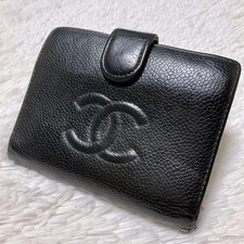 Rare CHANEL caviar skin bifold wallet black Coco mark