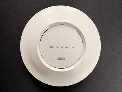 Grandstream GWN7660 WiFi 6 Indoor Access Point 2.4/5Ghz AP Wifi W/ POE Injector