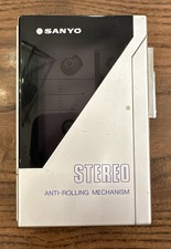 Vintage SANYO M-G12 Walkman Portable Cassette Tape Player Silver PARTS/REPAIR