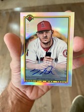 2020 TOPPS BOWMAN MIKE TROUT AUTO (  RARE ONLY 30 EXIST )