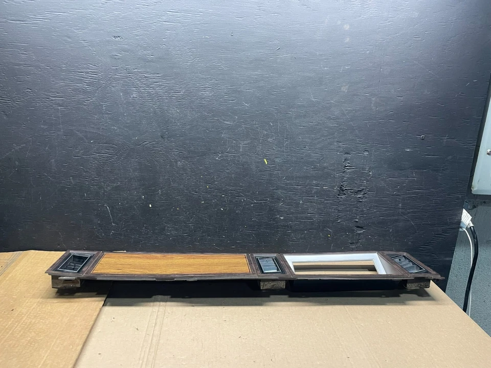 Chrysler Lebaron 1983 madera tablero bisel 4220235 I5608 Foto 2 de 4