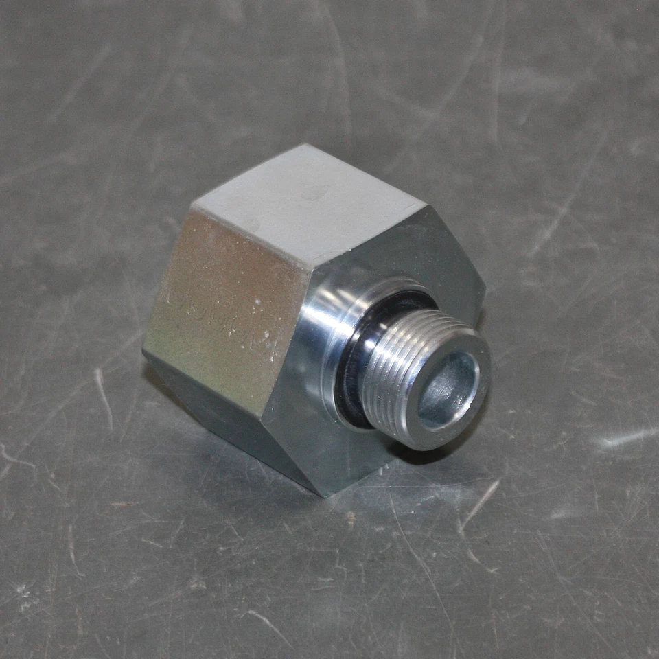 Encaixe redutor Parker RI3/4EDX11/4CF, 3/4" x 1-1/4" tubo BSPP, porta Ermeto DIN - Imagem 2 de 4